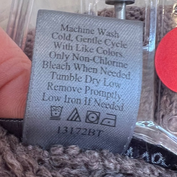 🔥2/$10 |•TWO-ONE-TWO NEW YORK•| Pretty Brown Wide Cowl Neck Sweater Size Large - Picture 12 of 12